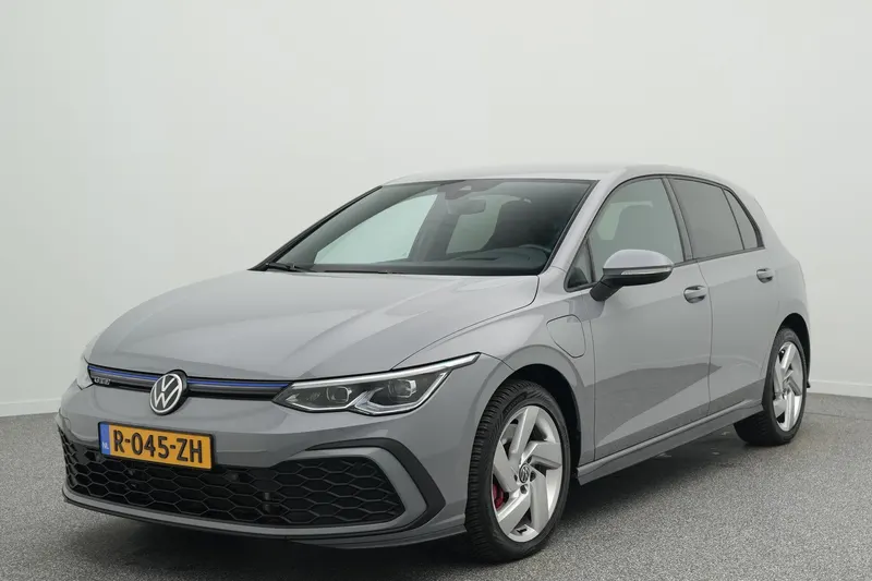 Volkswagen Golf (2020)