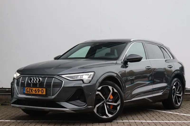 Audi e-tron (2021)