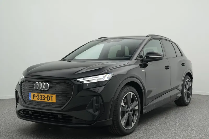 Audi Q4 e-tron (2022)