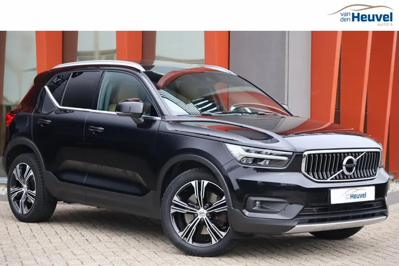 Volvo XC40 (2021)