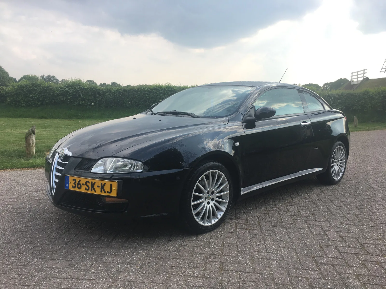 Alfa Romeo GT (2006) — foto 1