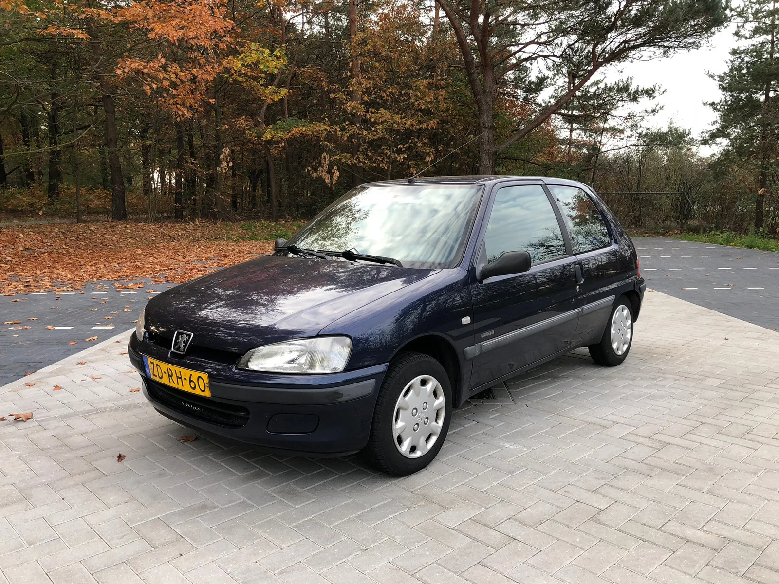 Peugeot 106 (2000) — foto 1