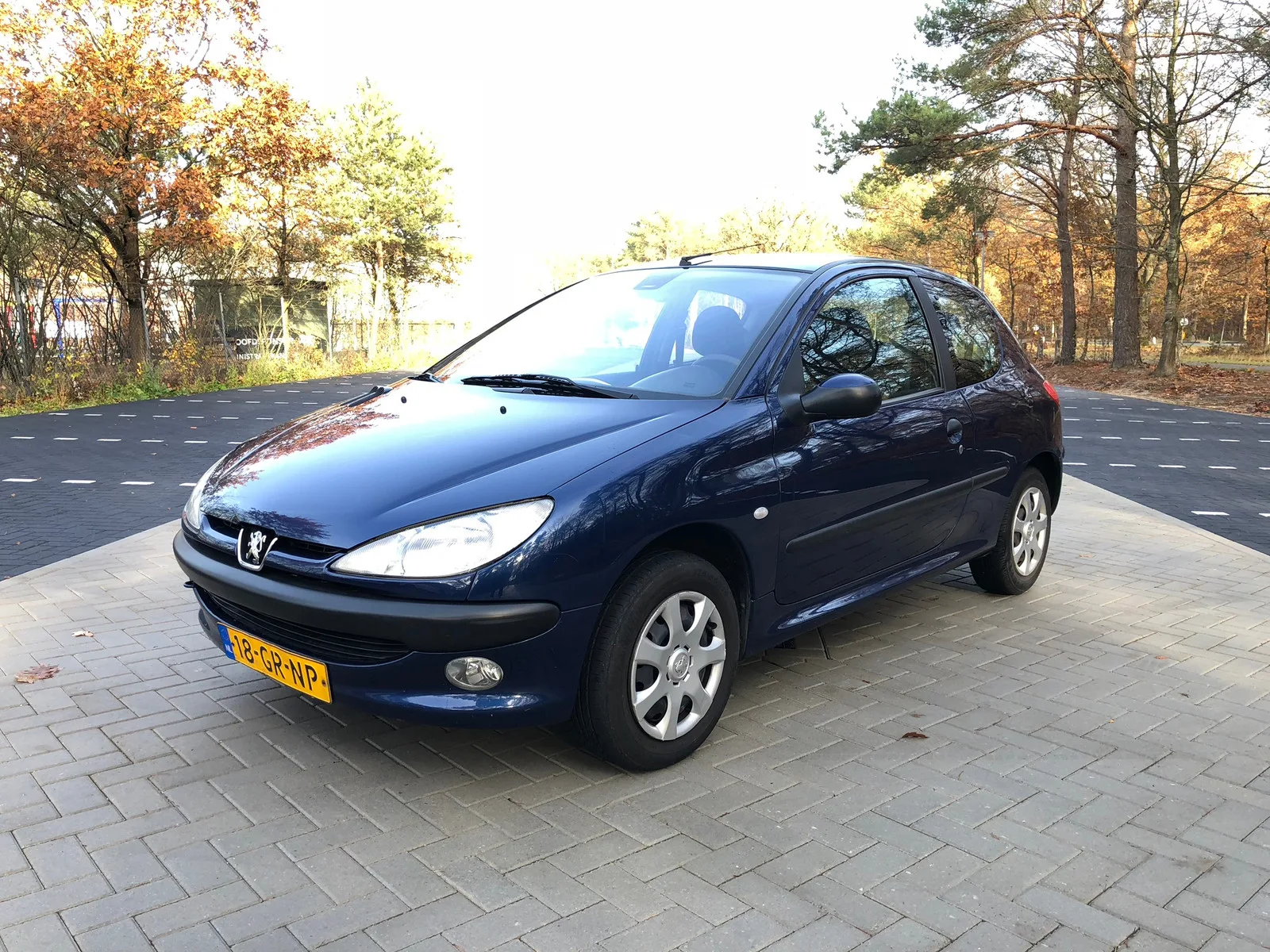 Peugeot 206 (2001) — foto 1