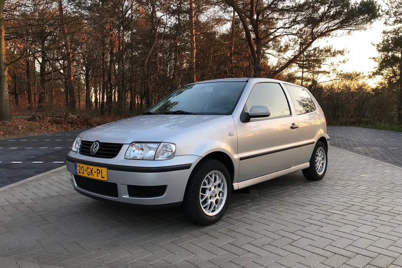 Volkswagen Polo (2001)