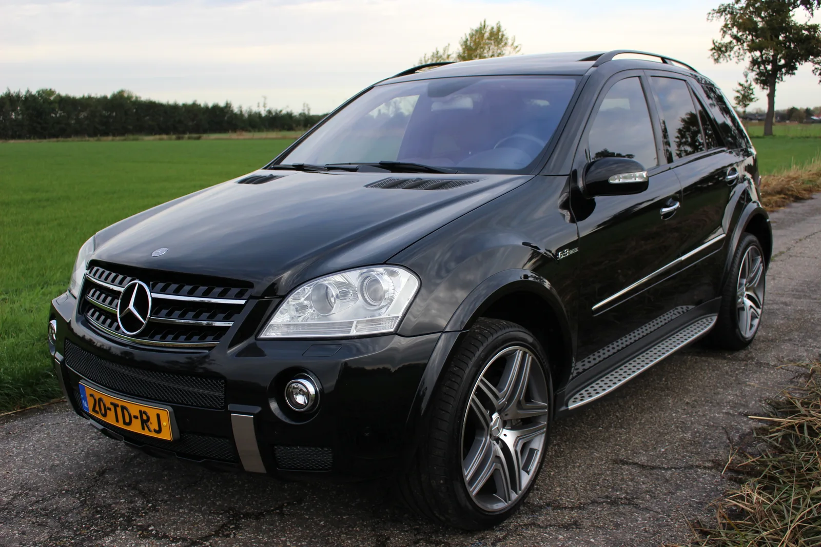Mercedes-Benz M-Klasse (2006) — foto 1