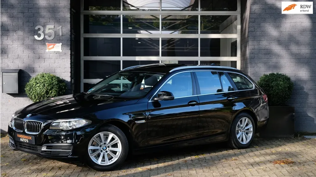 BMW 5-Serie (2015) — foto 1