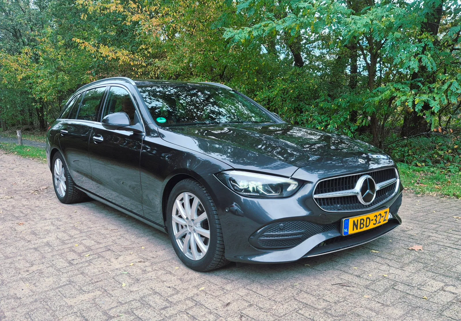 Mercedes-Benz C-Klasse (2023) — foto 1
