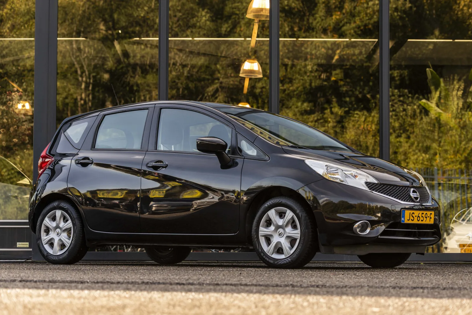 Nissan Note (2016) — foto 1