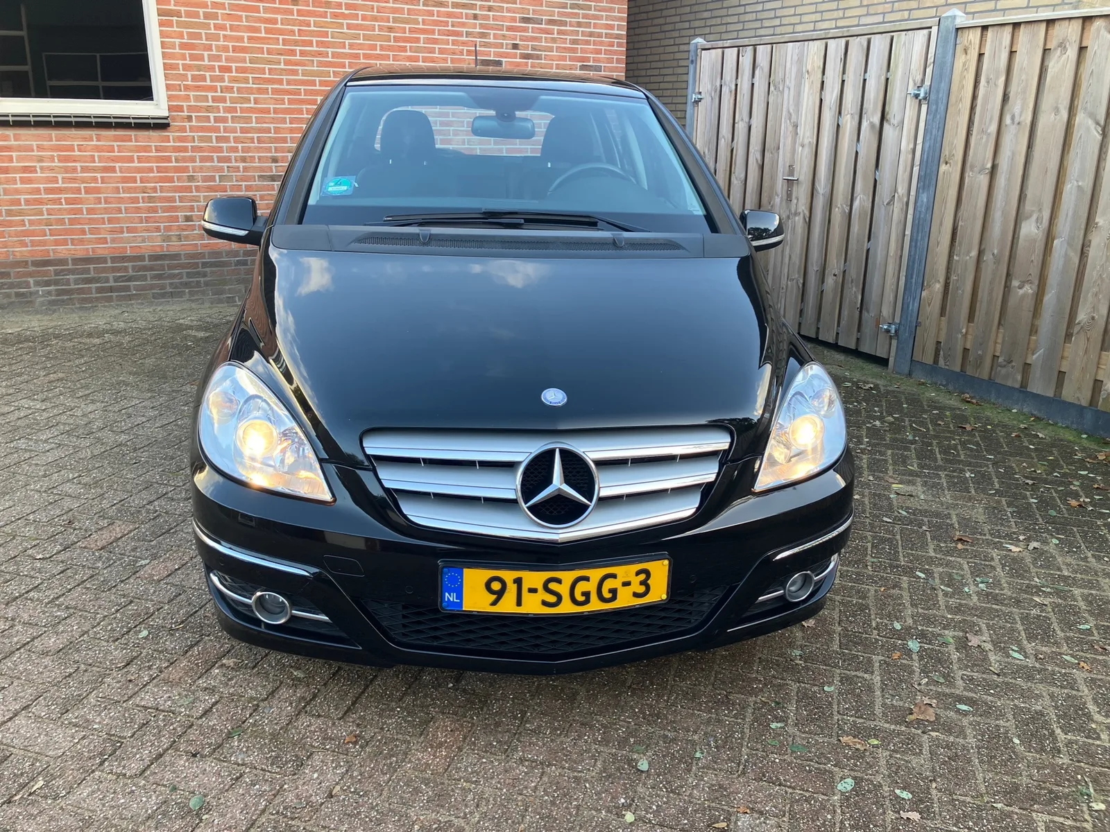 Mercedes-Benz B-Klasse (2011) — foto 1