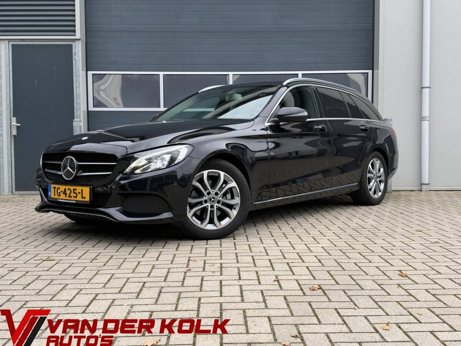 Mercedes-Benz C-Klasse (2017) — foto 1