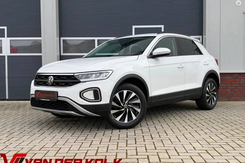 Volkswagen T-Roc (2023)