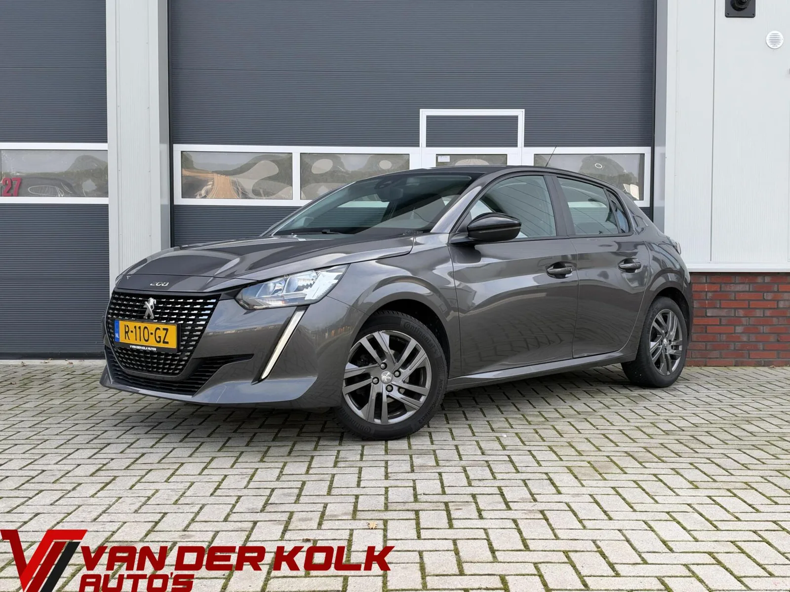 Peugeot 208 (2022) — foto 1