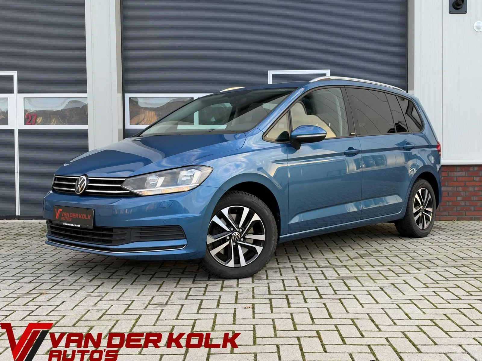 Volkswagen Touran (2020) — foto 1