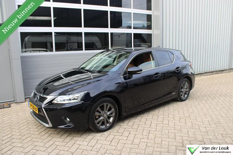 Lexus CT (2014)