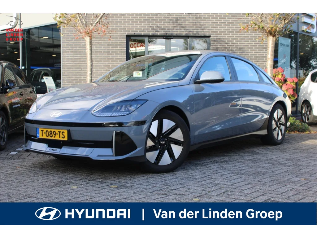 Hyundai Ioniq 6 (2023) — foto 1