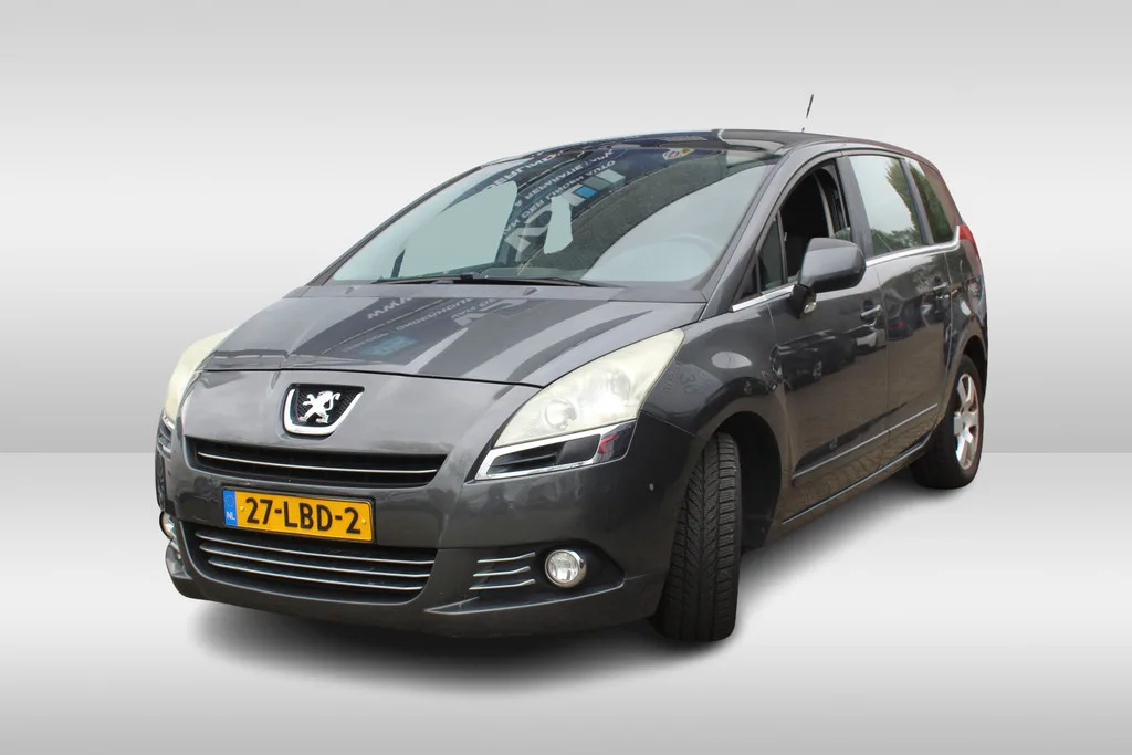 Peugeot 5008 (2010) — foto 1