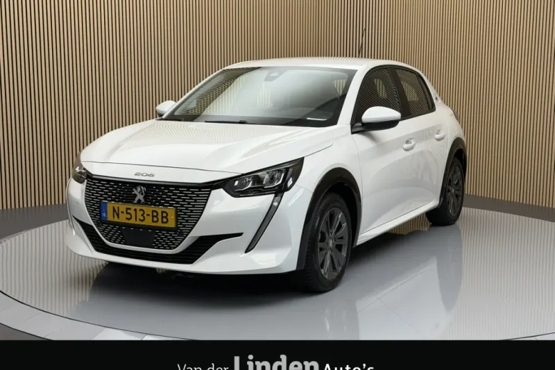 Peugeot e-208 (2021)