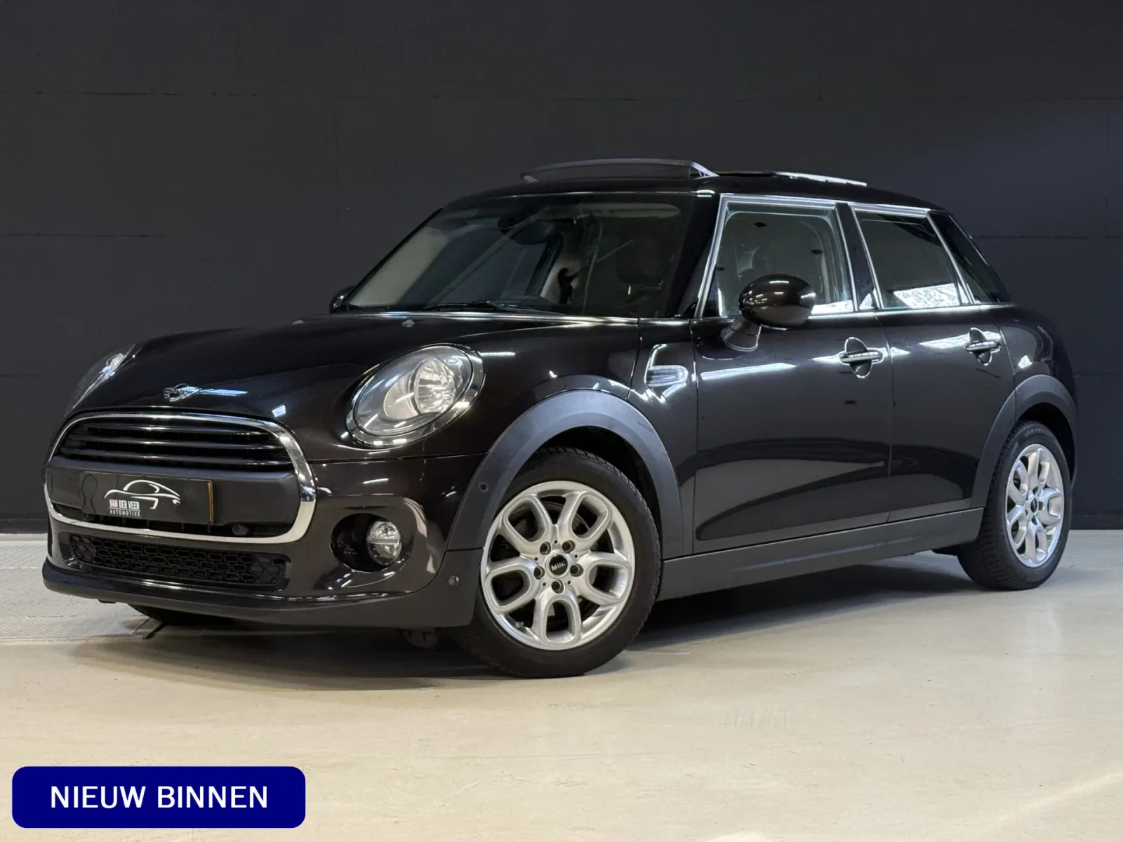 MINI One (2015) — foto 1