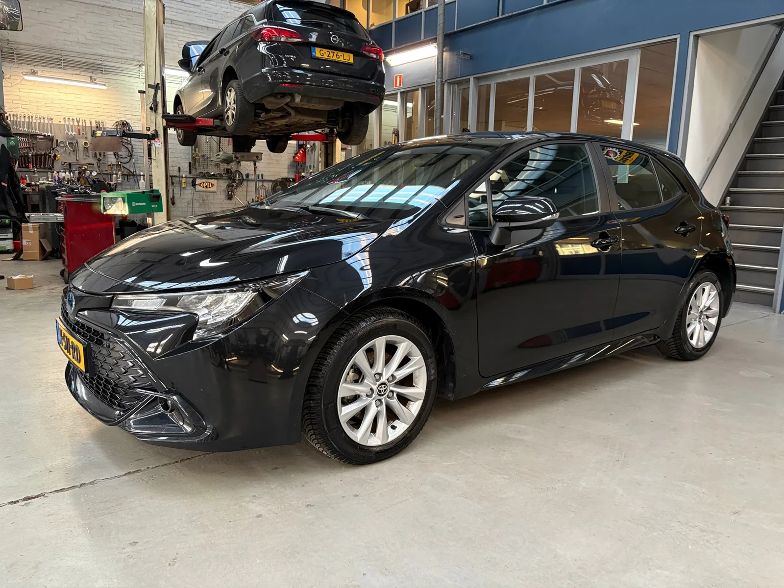 Toyota Corolla (2024) — foto 1
