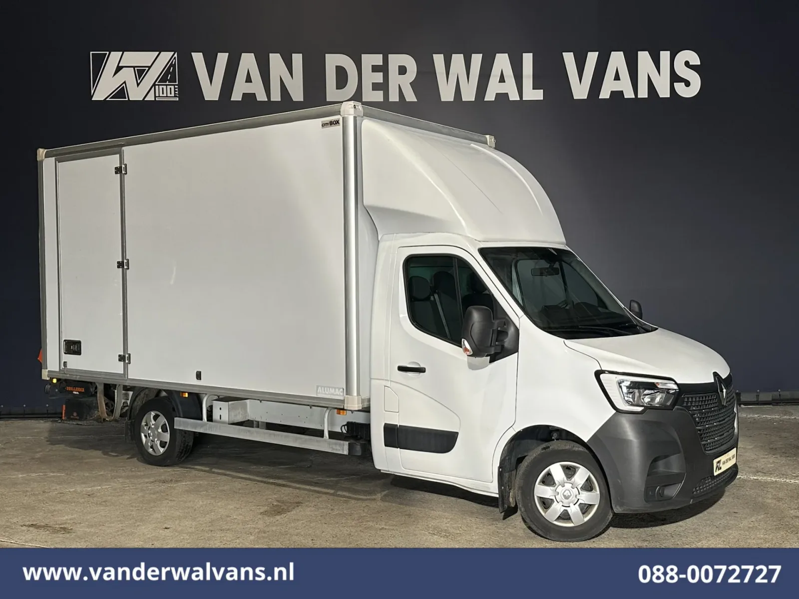 Renault Master (2023) — foto 1