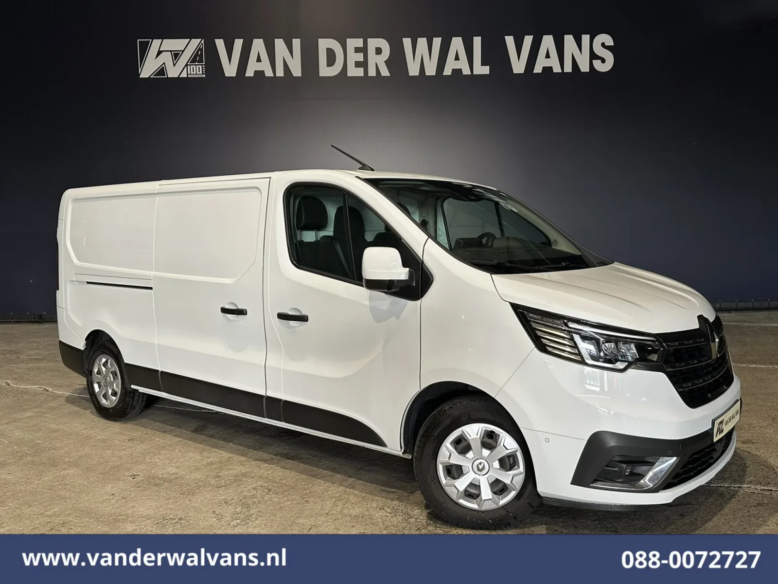 Renault Trafic (2023) — foto 1