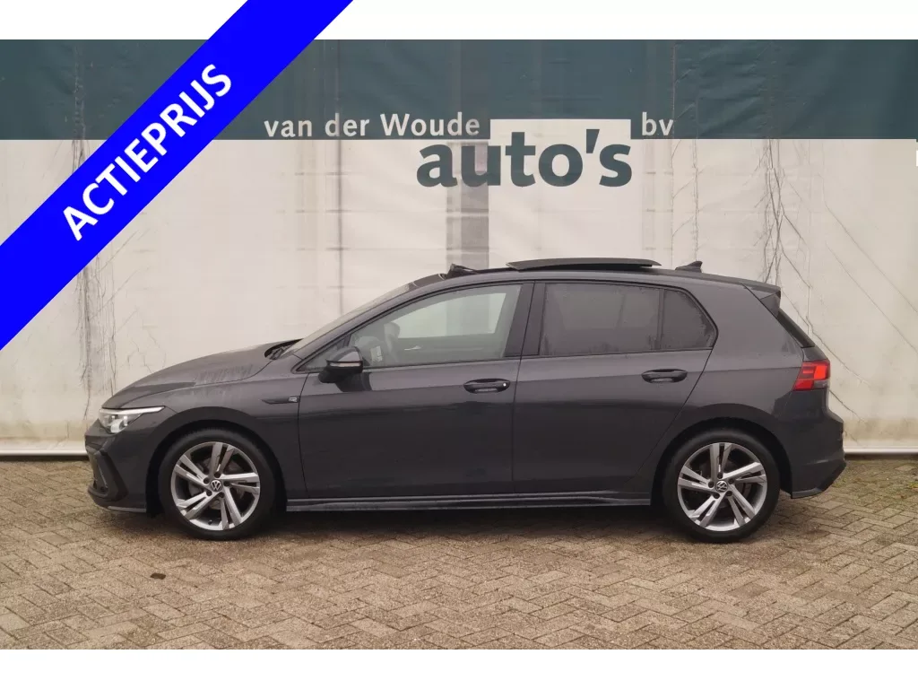 Volkswagen Golf (2021) — foto 1