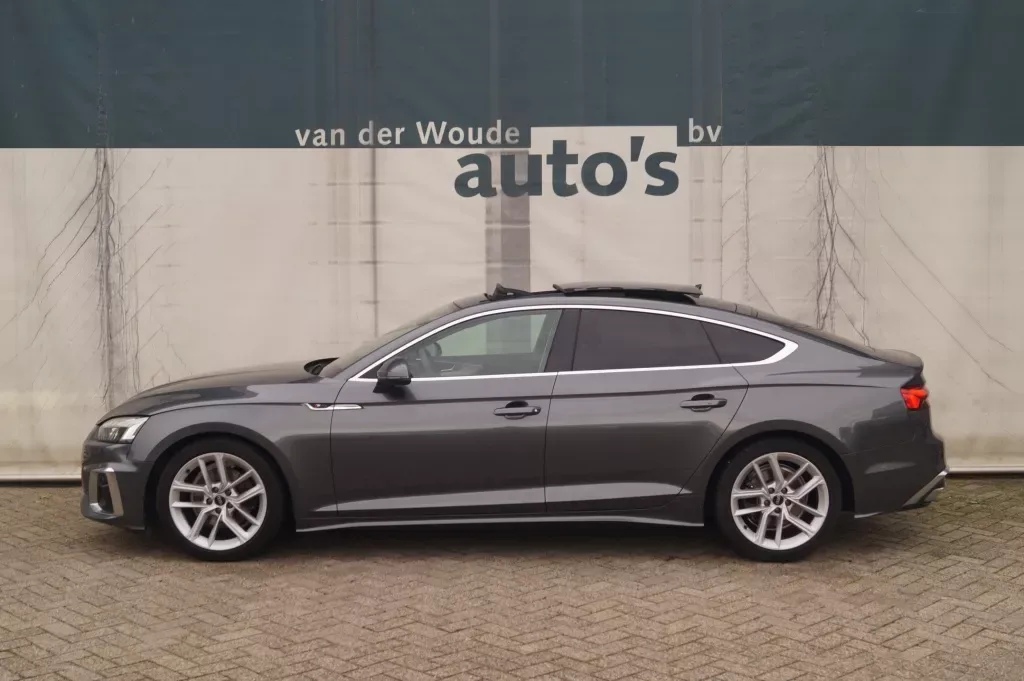 Audi A5 (2022) — foto 1