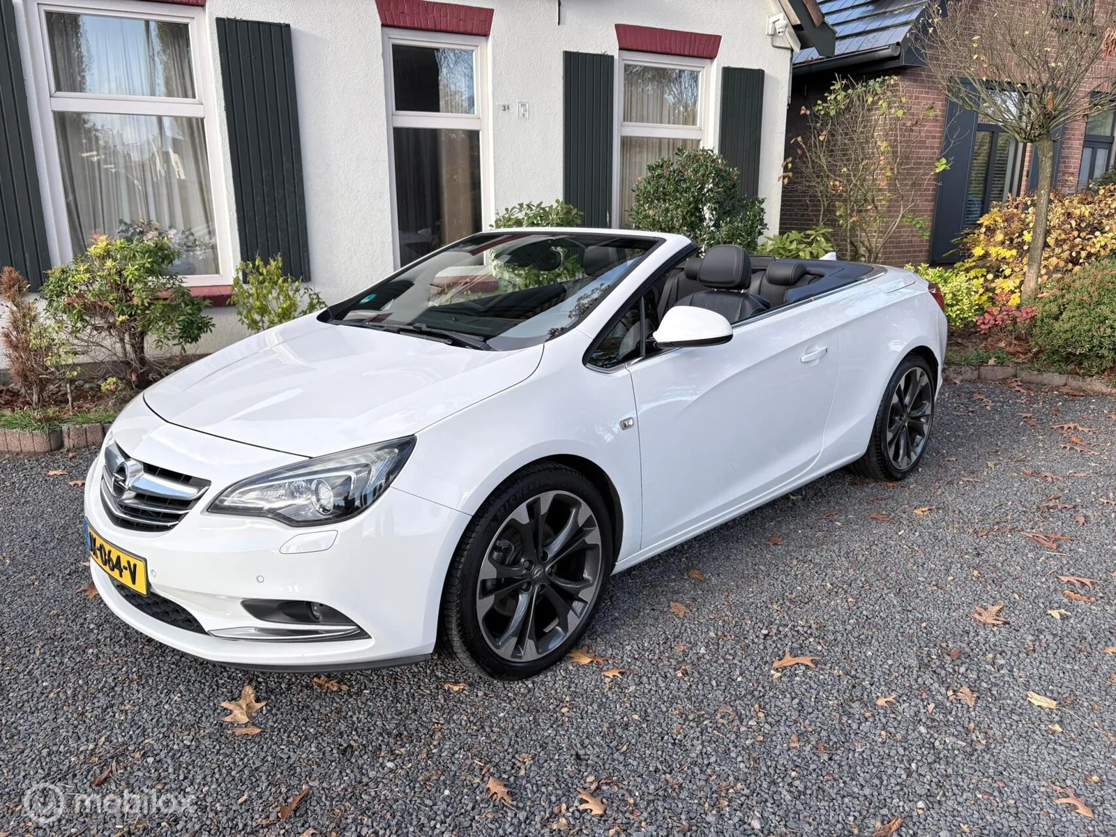 Opel Cascada (2016) — foto 1