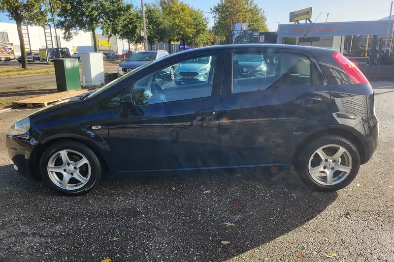Fiat Grande Punto (2009)