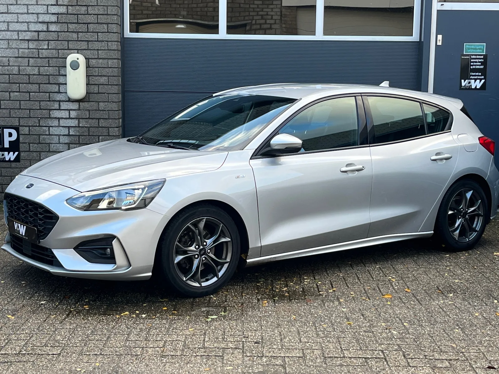 Ford Focus (2019) — foto 1