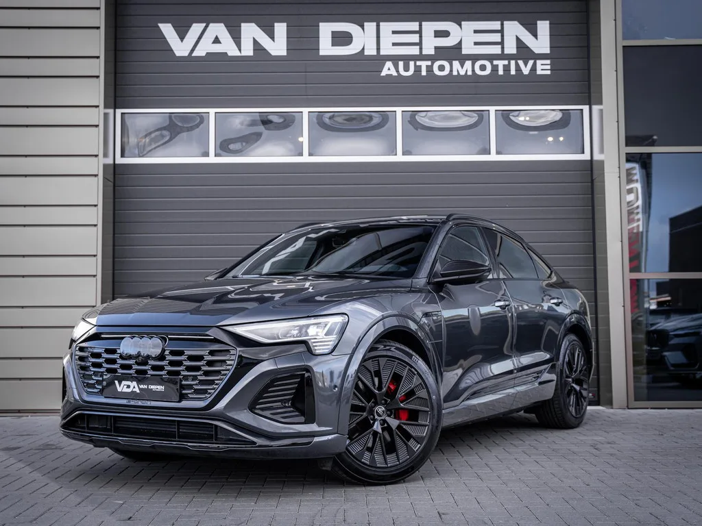 Audi Q8 e-tron (2024) — foto 1