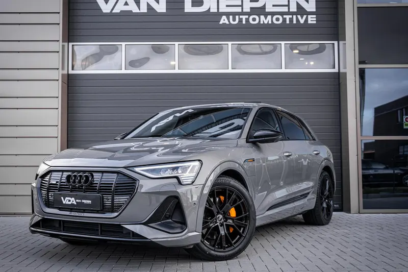 Audi e-tron (2022)