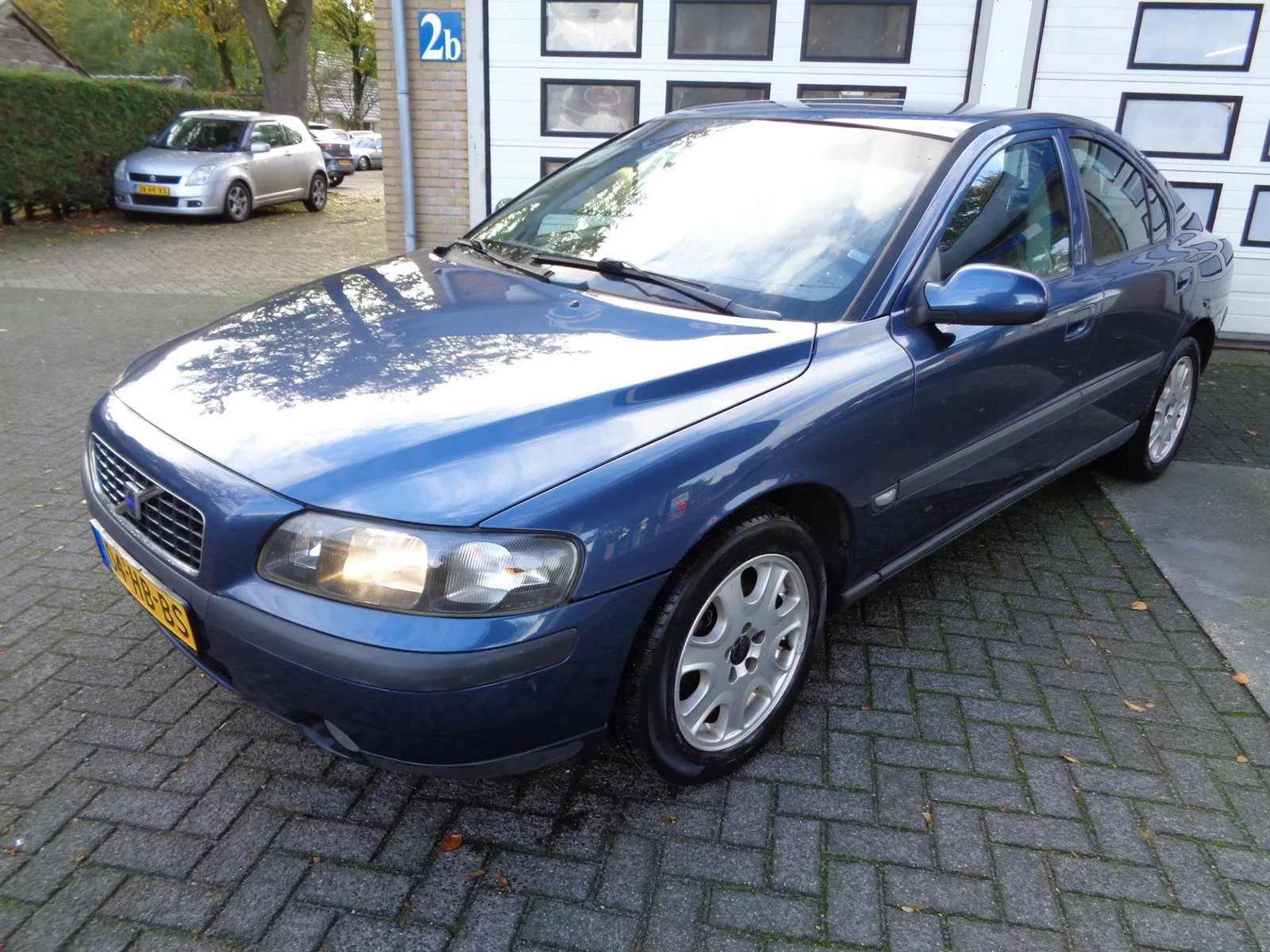 Volvo S60 (2001) — foto 1