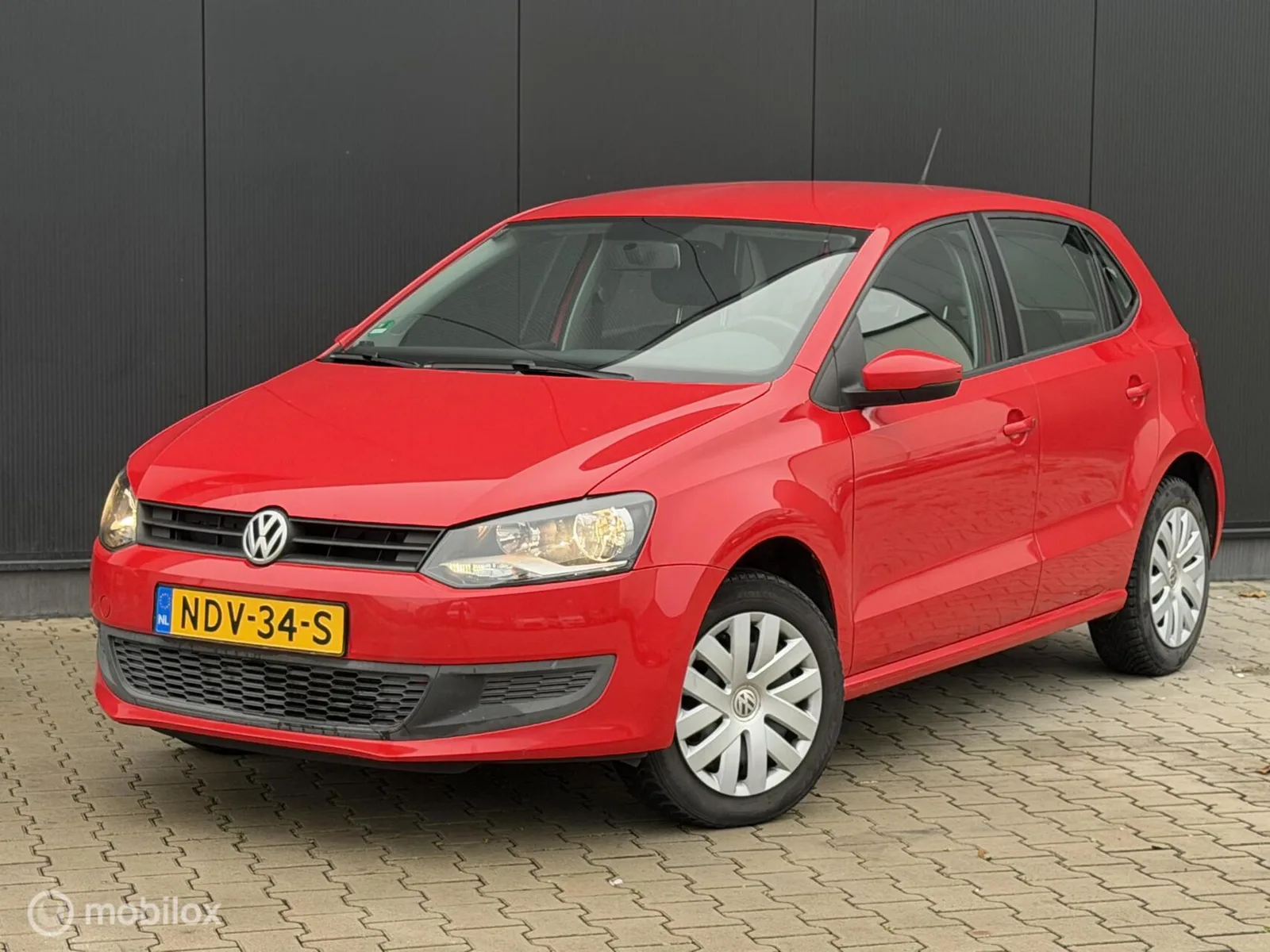 Volkswagen Polo (2012) — foto 1