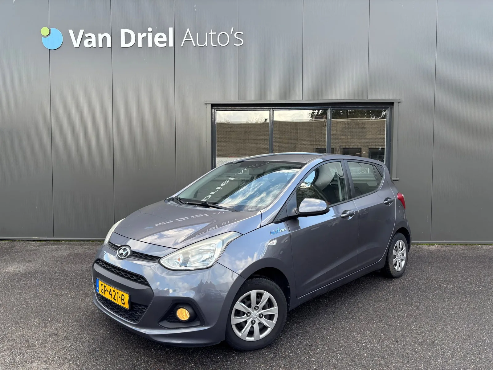 Hyundai i10 (2015) — foto 1