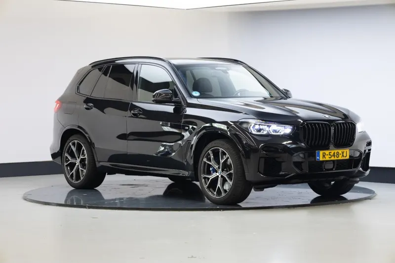 BMW X5 (2022)