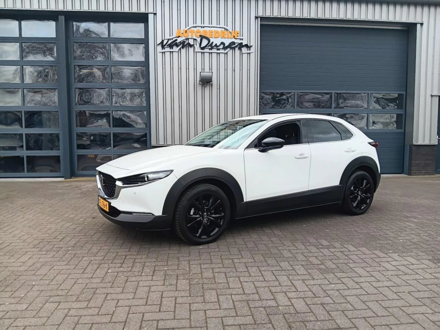 Mazda CX-30 (2024) — foto 1