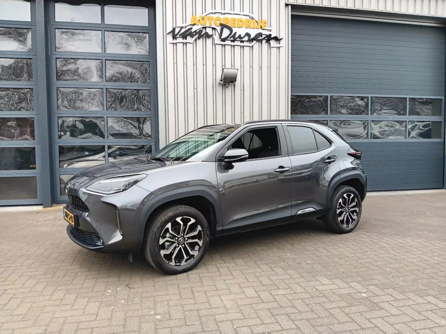 Toyota Yaris Cross (2025) — foto 1