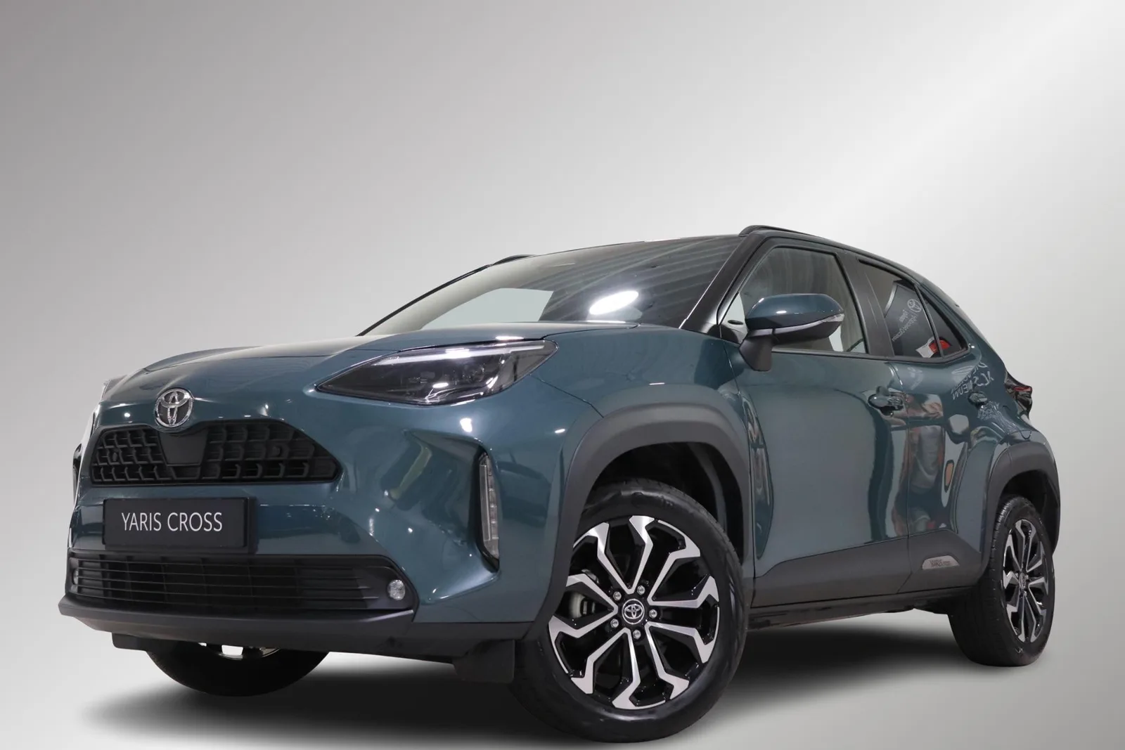 Toyota Yaris Cross (2025) — foto 1
