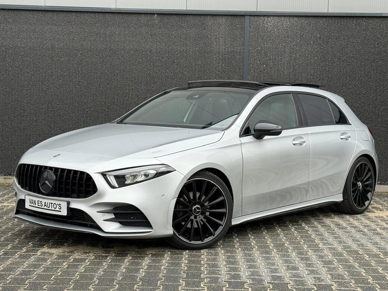 Mercedes-Benz A-Klasse (2018) — foto 1