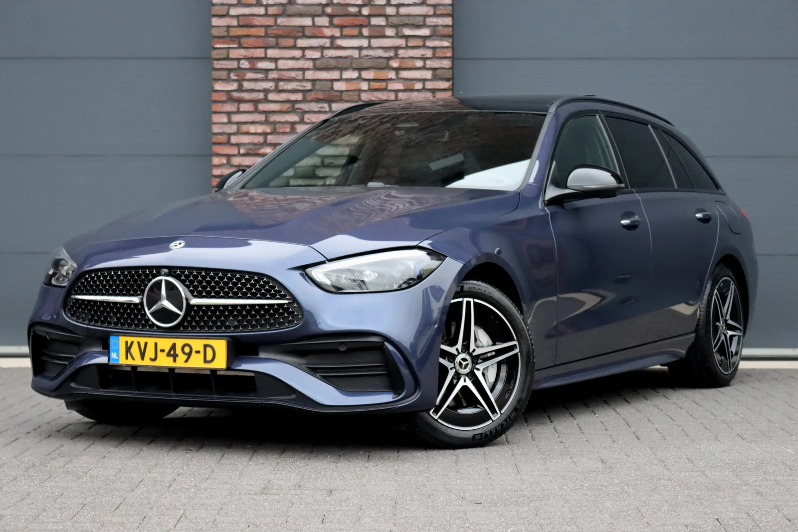 Mercedes-Benz C-Klasse (2025) — foto 1