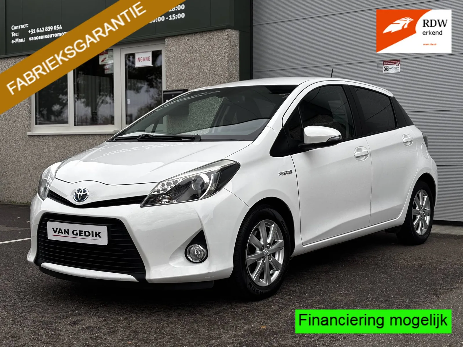 Toyota Yaris (2014) — foto 1