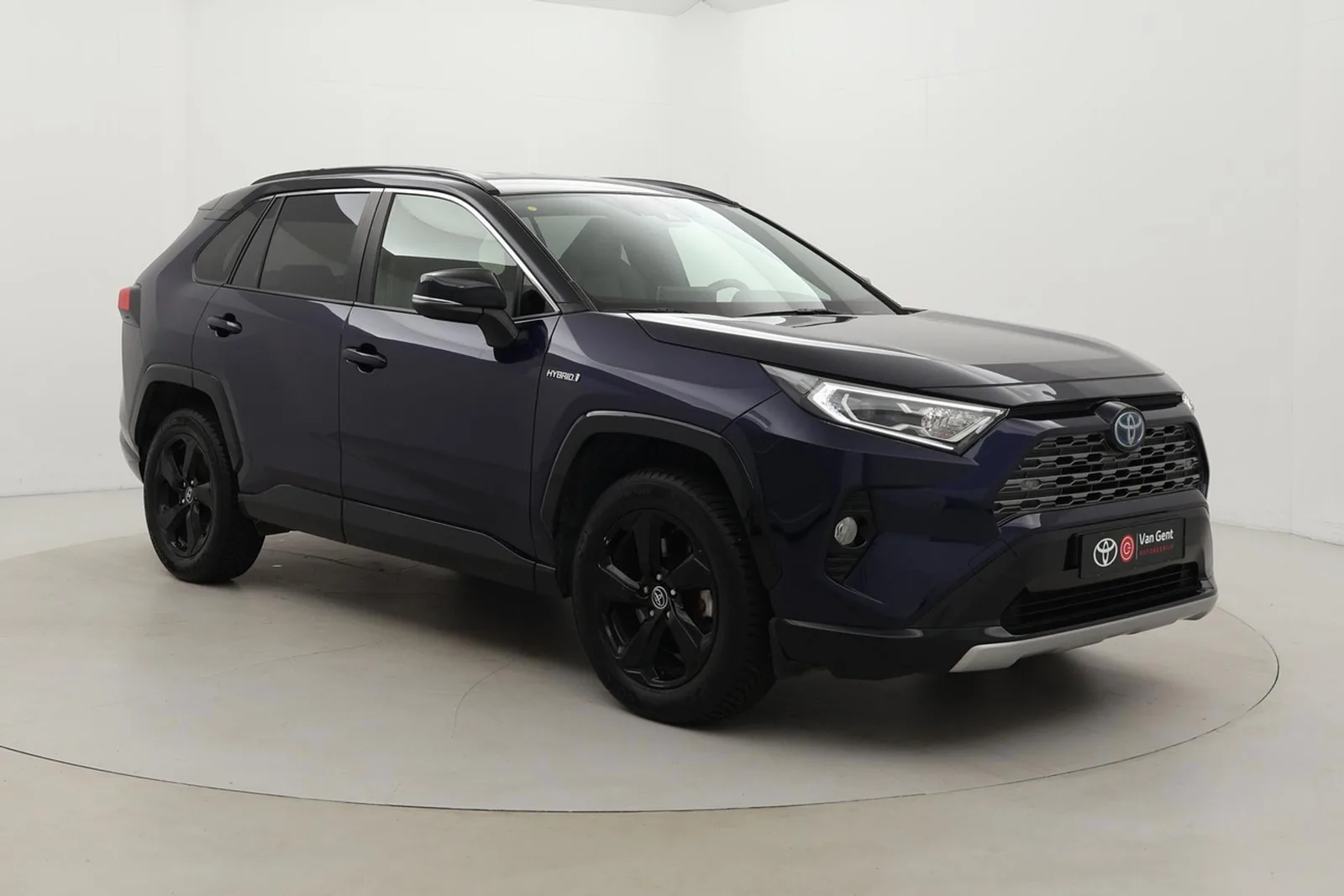 Toyota RAV4 (2019) — foto 1