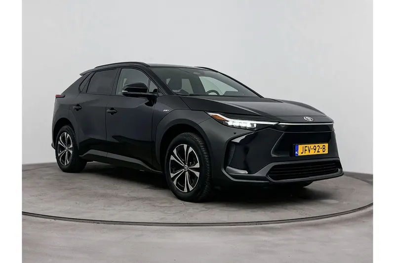 Toyota bZ4X (2025)