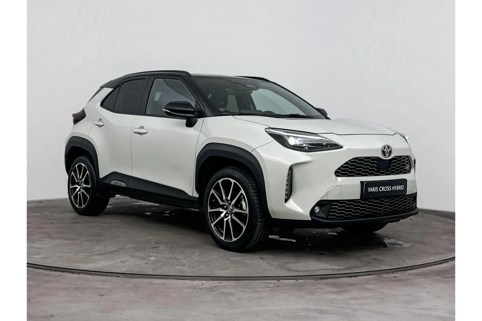 Toyota Yaris Cross (2024) — foto 1