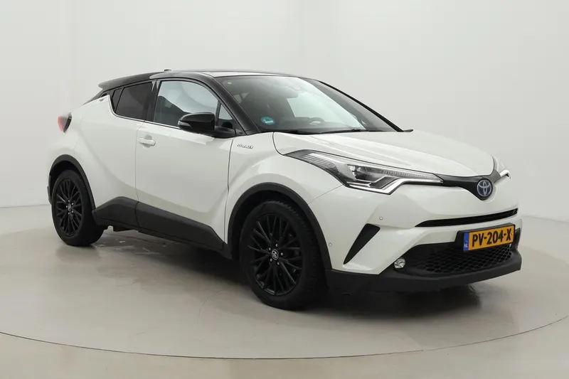 Toyota C-HR (2017)