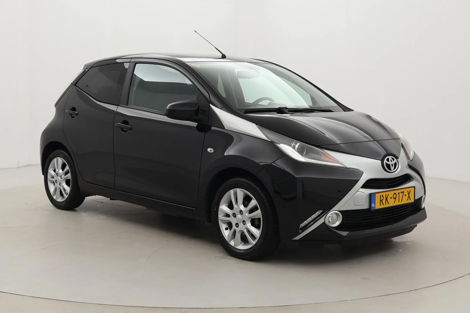 Toyota Aygo (2018) — foto 1
