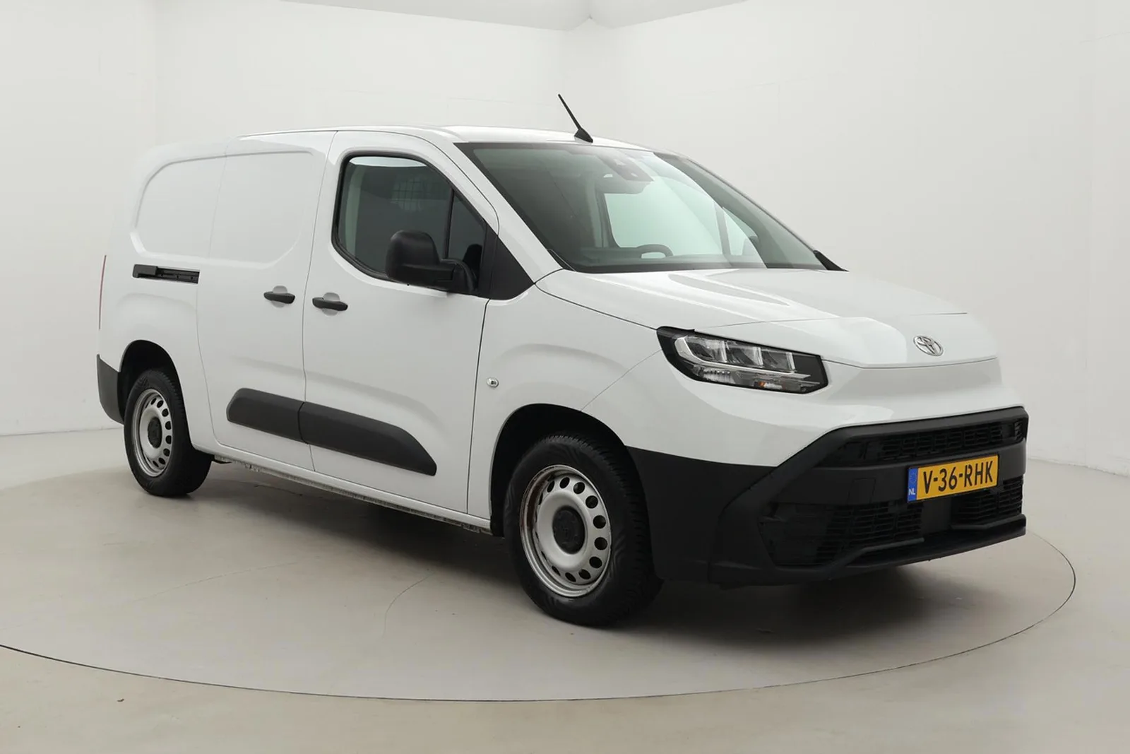 Toyota ProAce City (2024) — foto 1