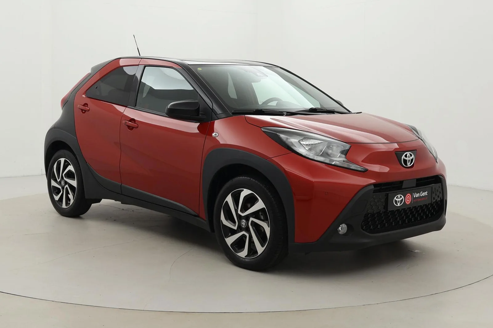 Toyota Aygo X (2025) — foto 1