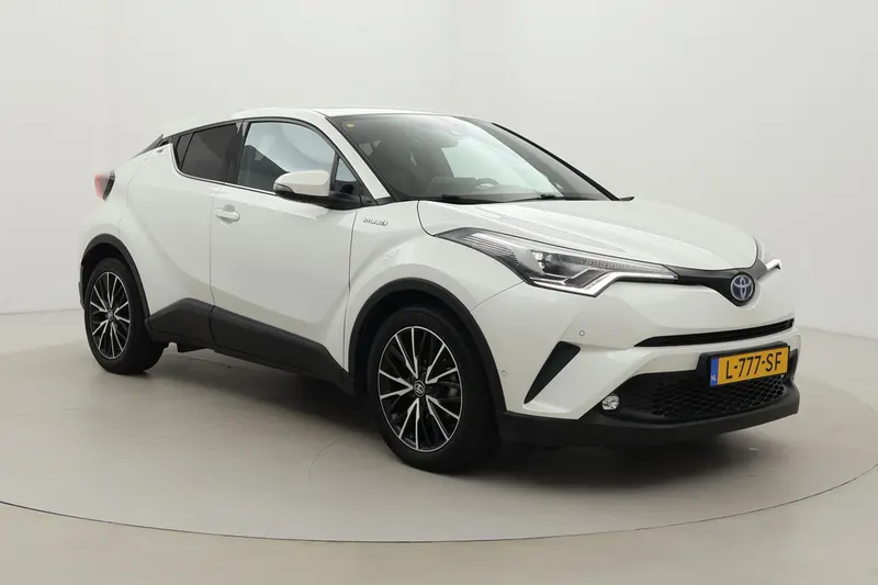 Toyota C-HR (2017)